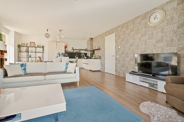 Medium property photo - Eef Kamerbeekstraat 584, 1095 MP Amsterdam